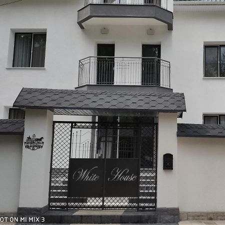 White House Aparthotel Balti Luaran gambar