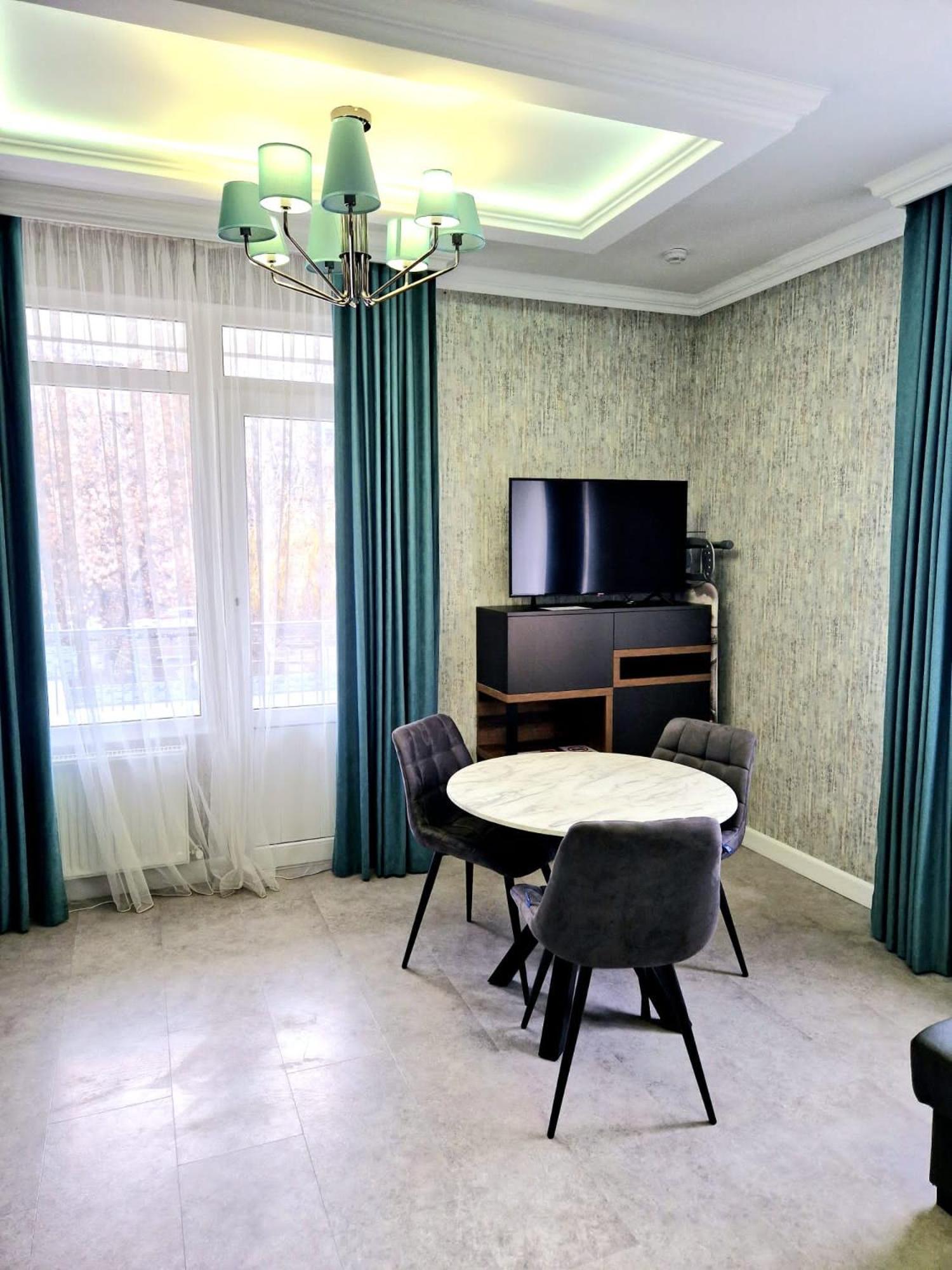 White House Aparthotel Balti Bilik gambar
