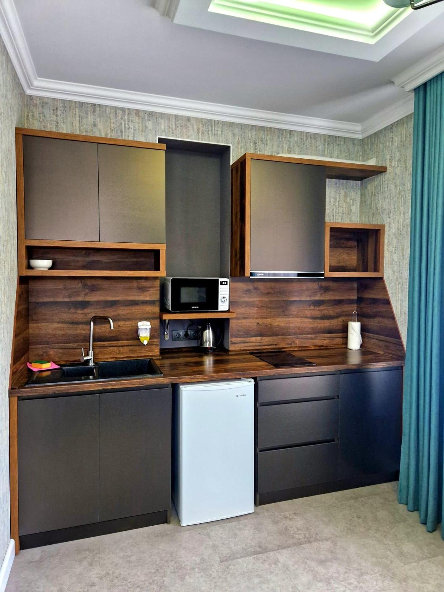 White House Aparthotel Balti Bilik gambar